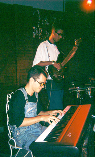 Tony piano
